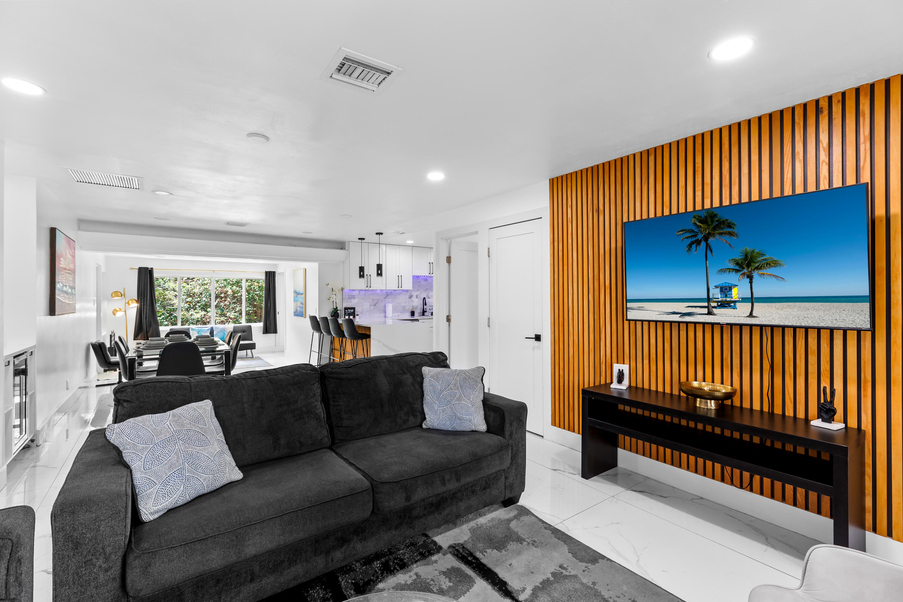1010 SW 32nd Street