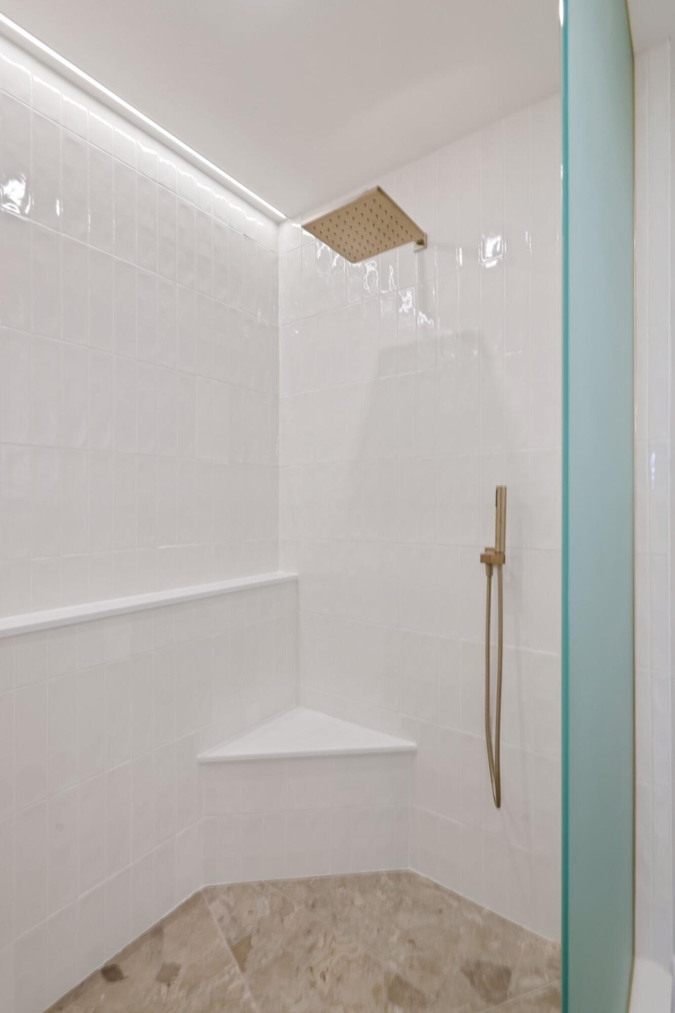 275 NE 16th Street