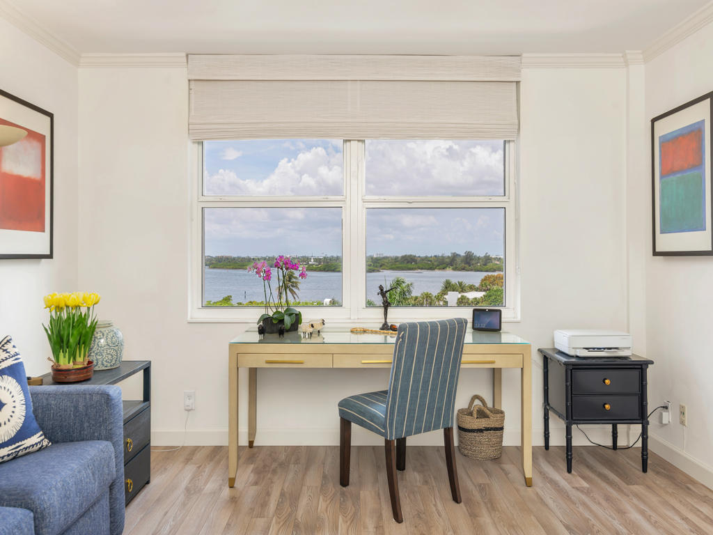 2295 S Ocean Boulevard 715