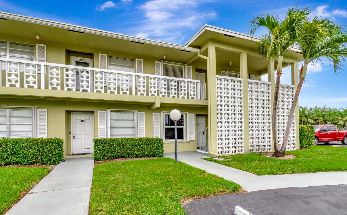 1140 Mahogany Way 204
