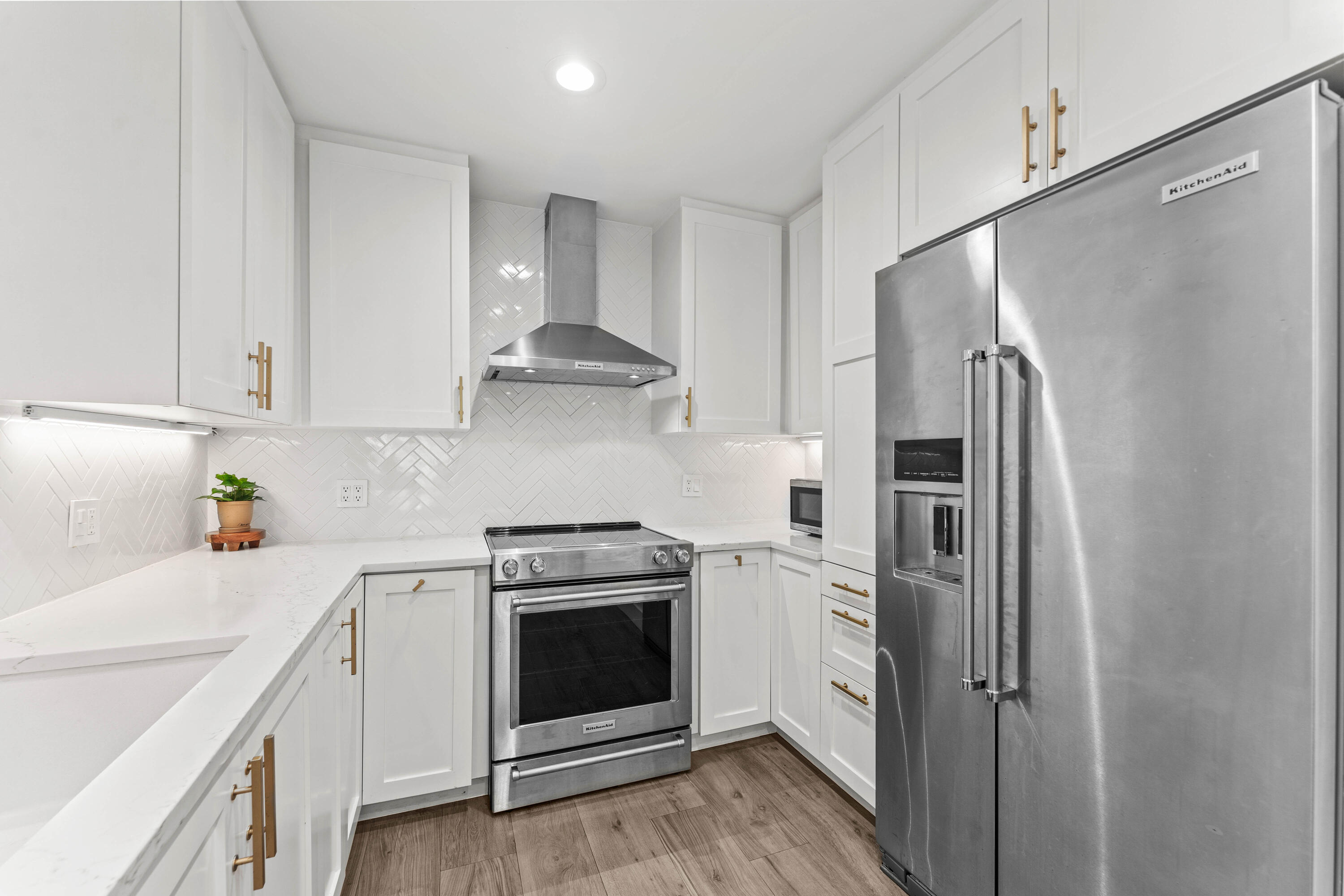 250 S Ocean Boulevard 279
