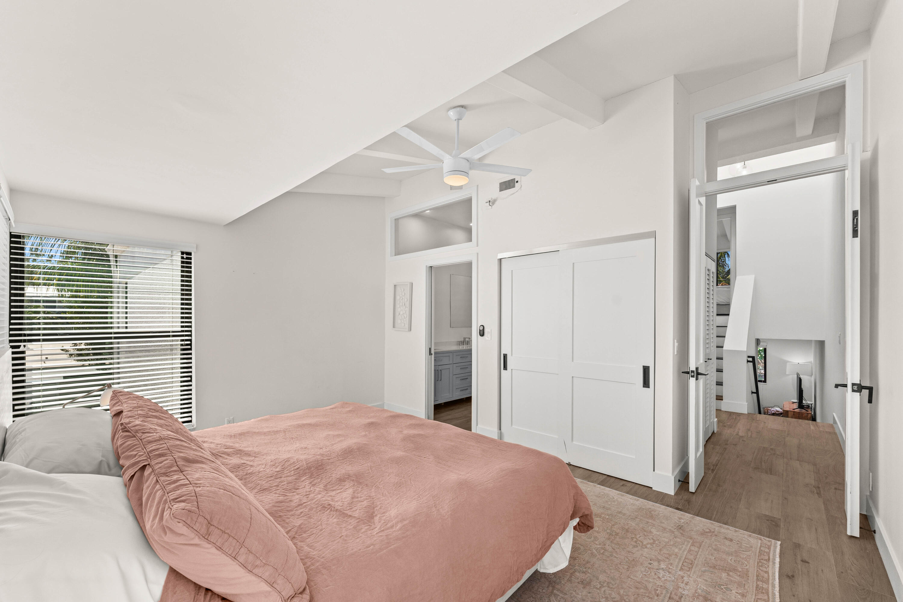 250 S Ocean Boulevard 279