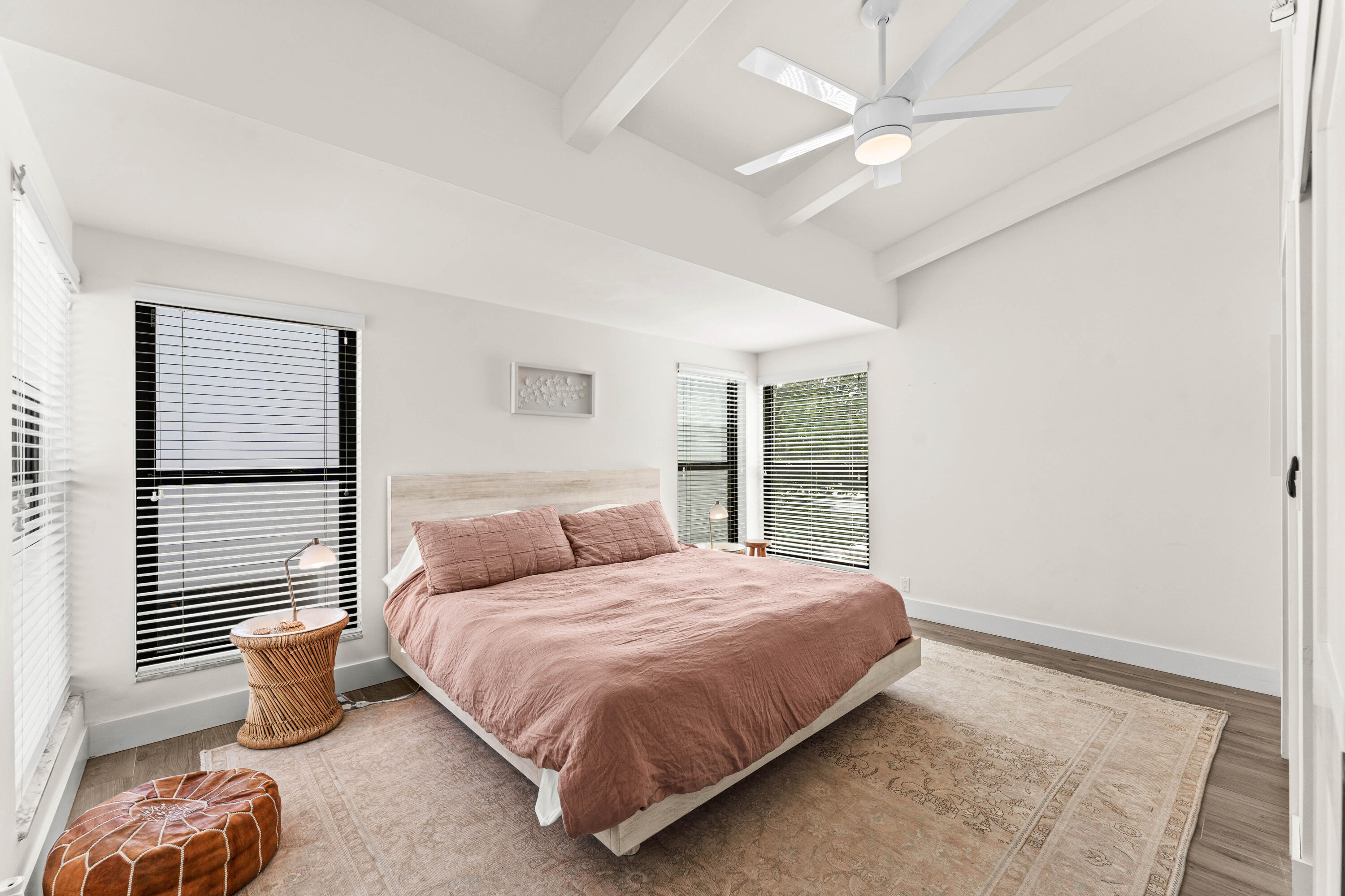250 S Ocean Boulevard 279