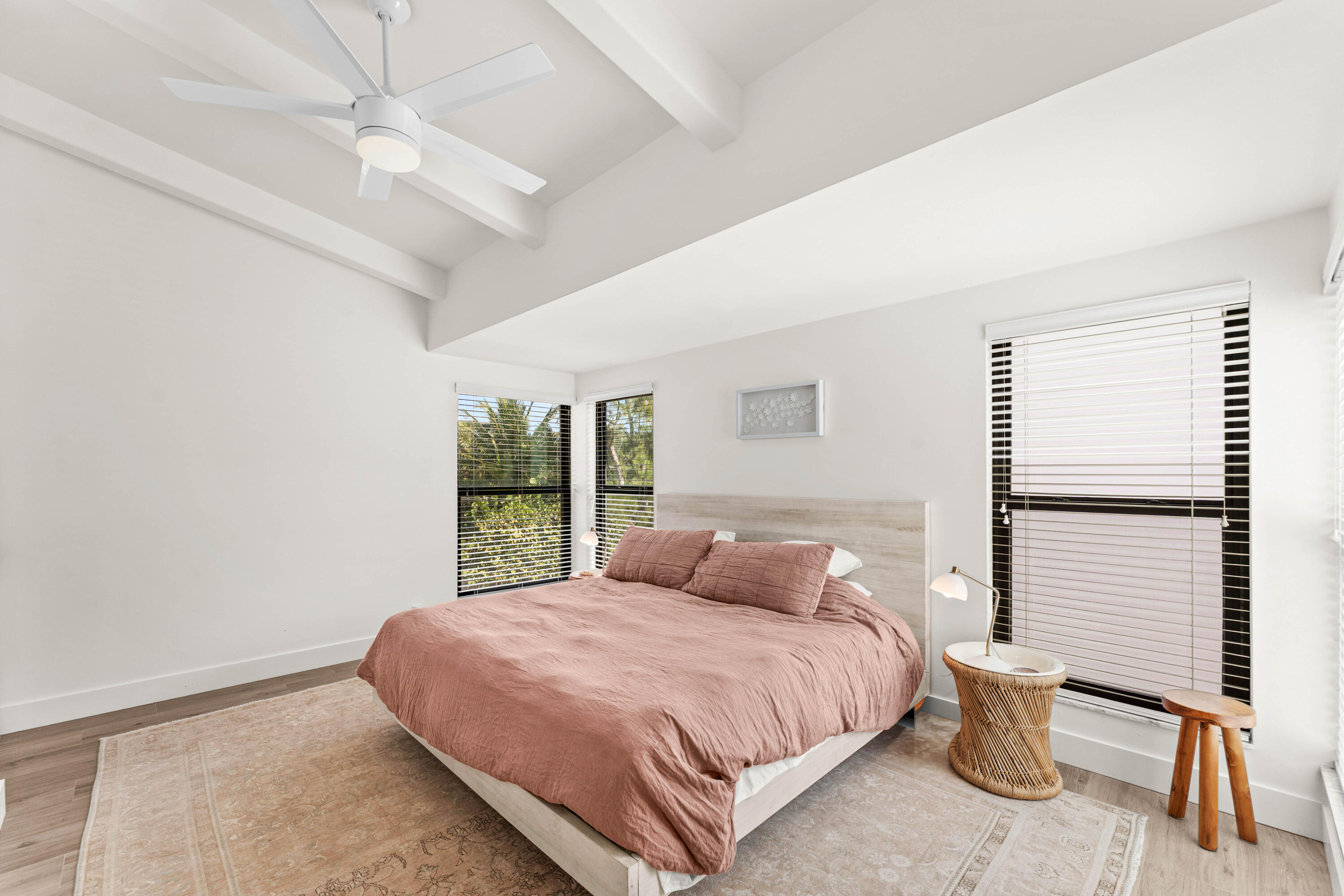 250 S Ocean Boulevard 279