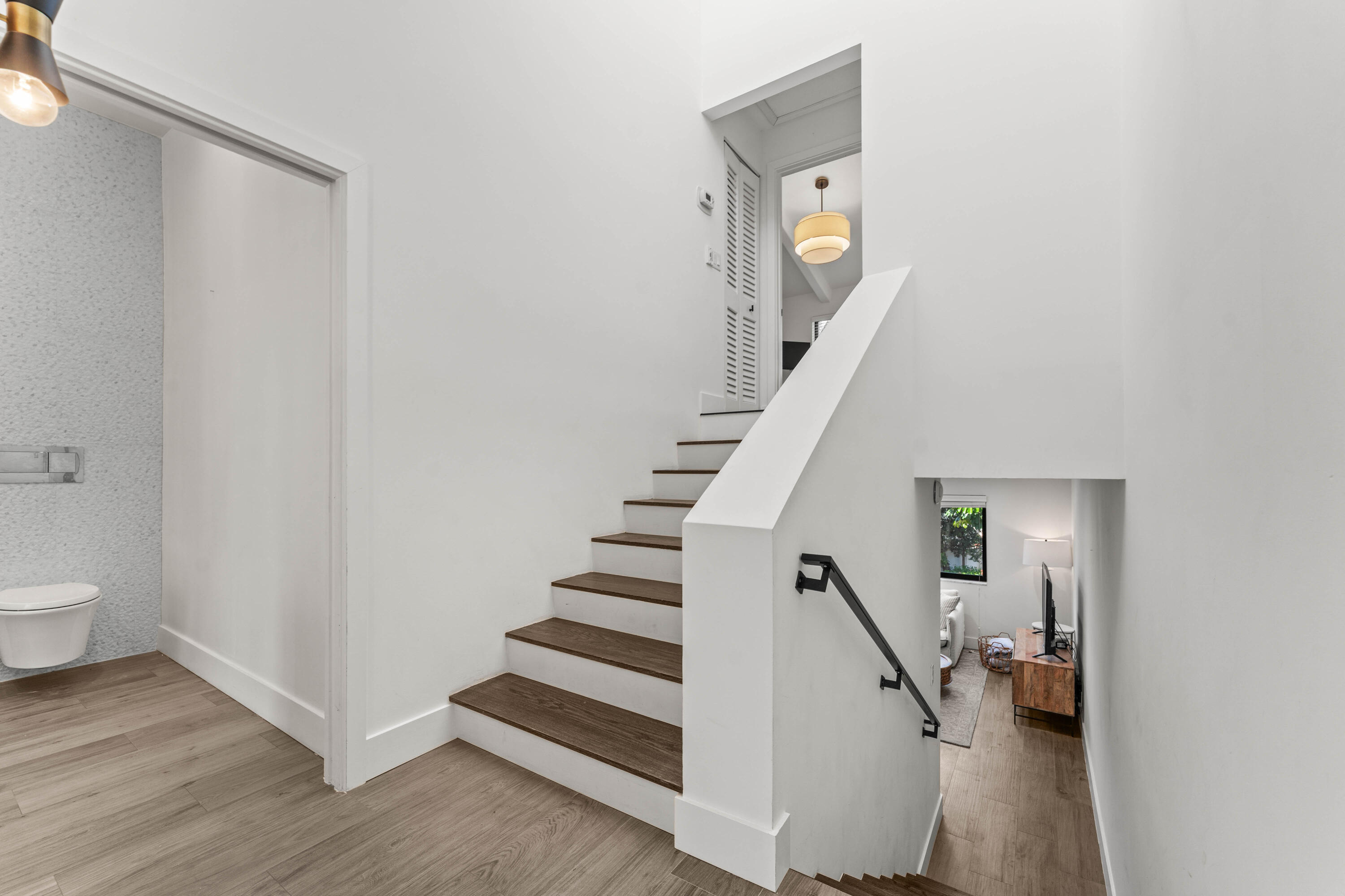 250 S Ocean Boulevard 279