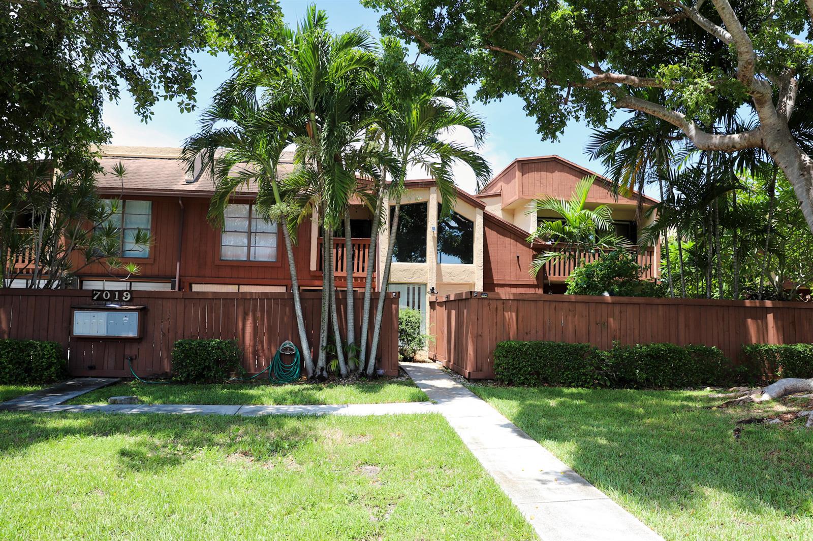 7019 SW 115th Place # F31