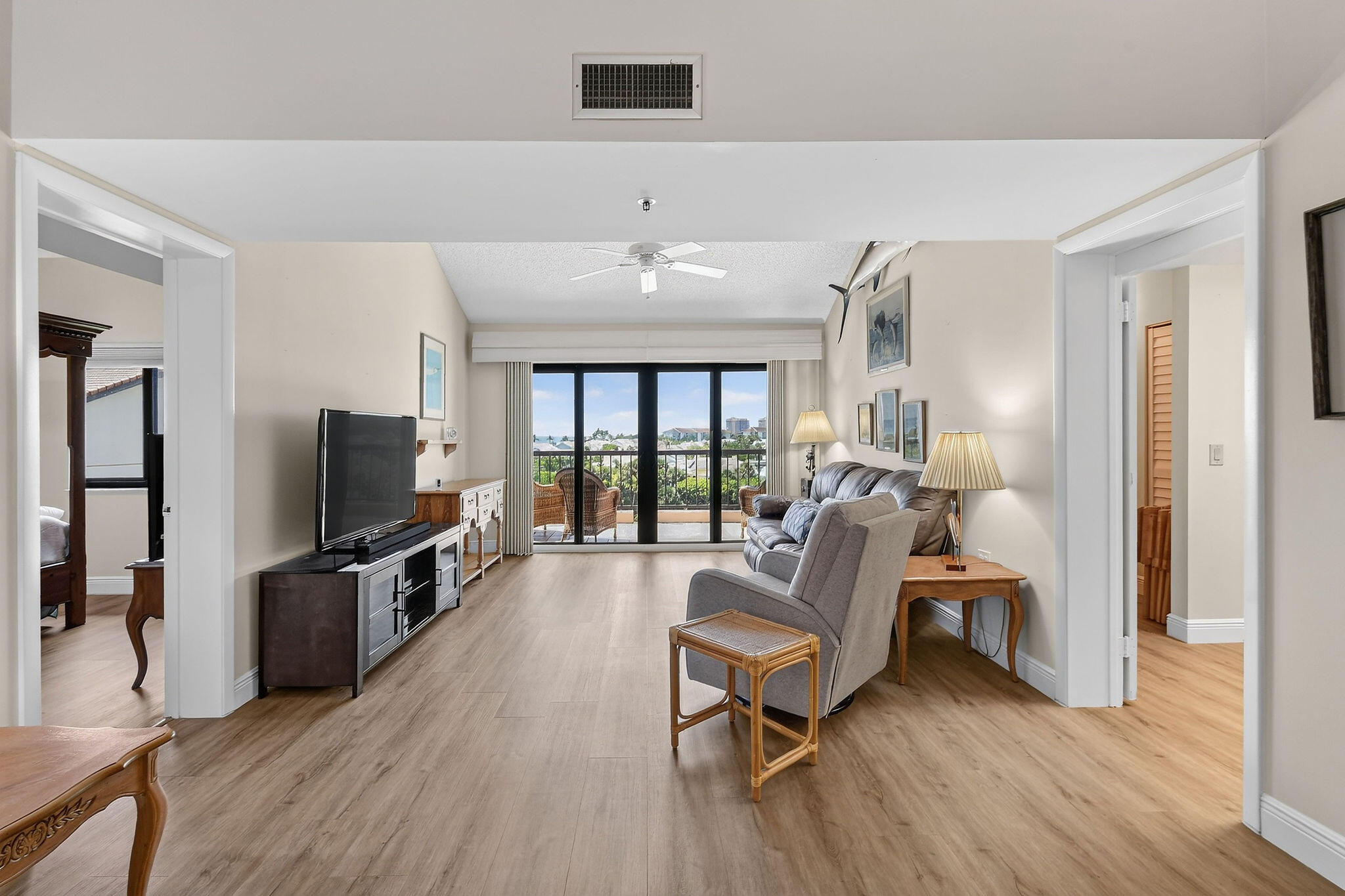201 Ocean Bluffs Boulevard 5010