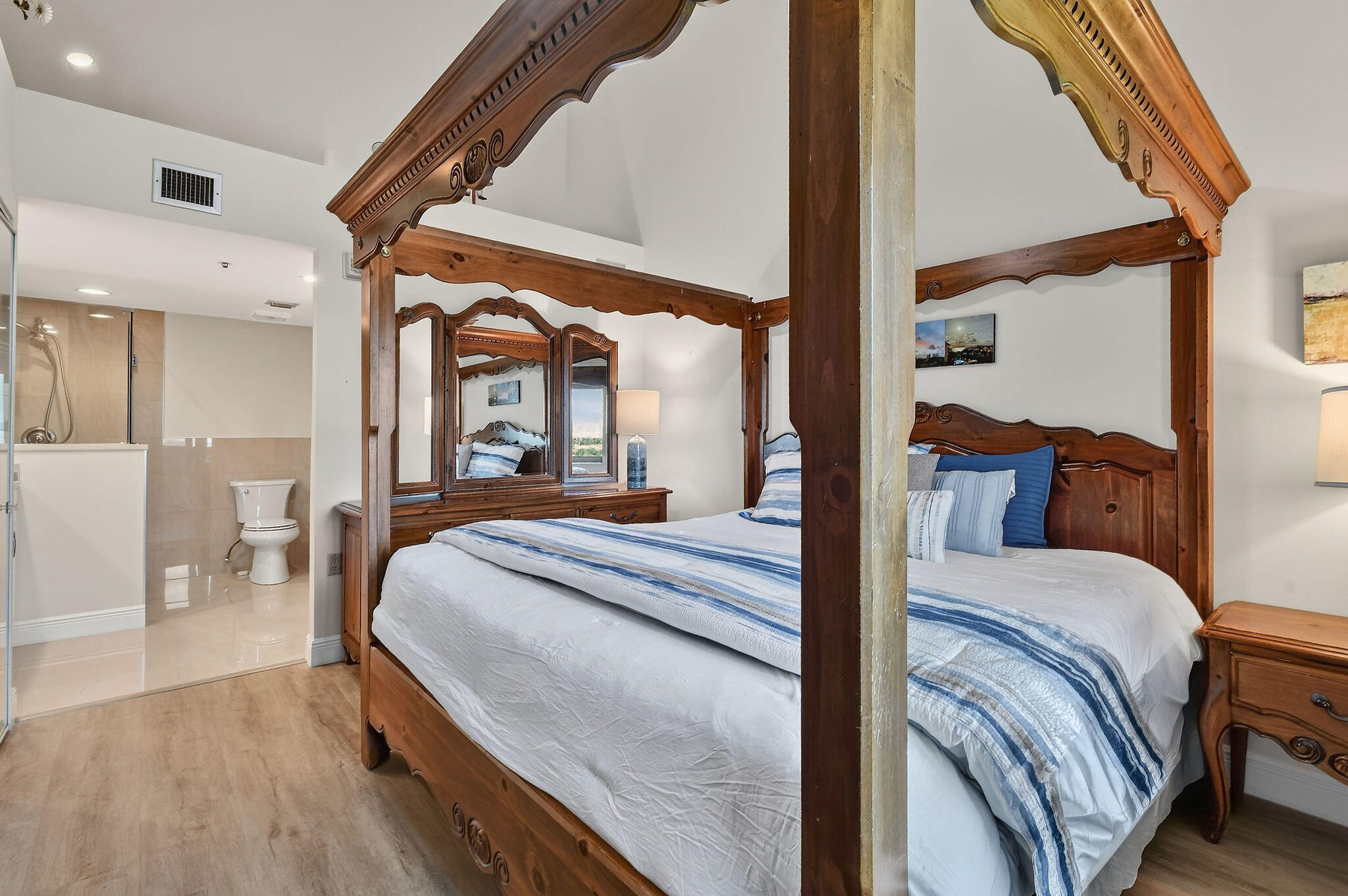 201 Ocean Bluffs Boulevard 5010