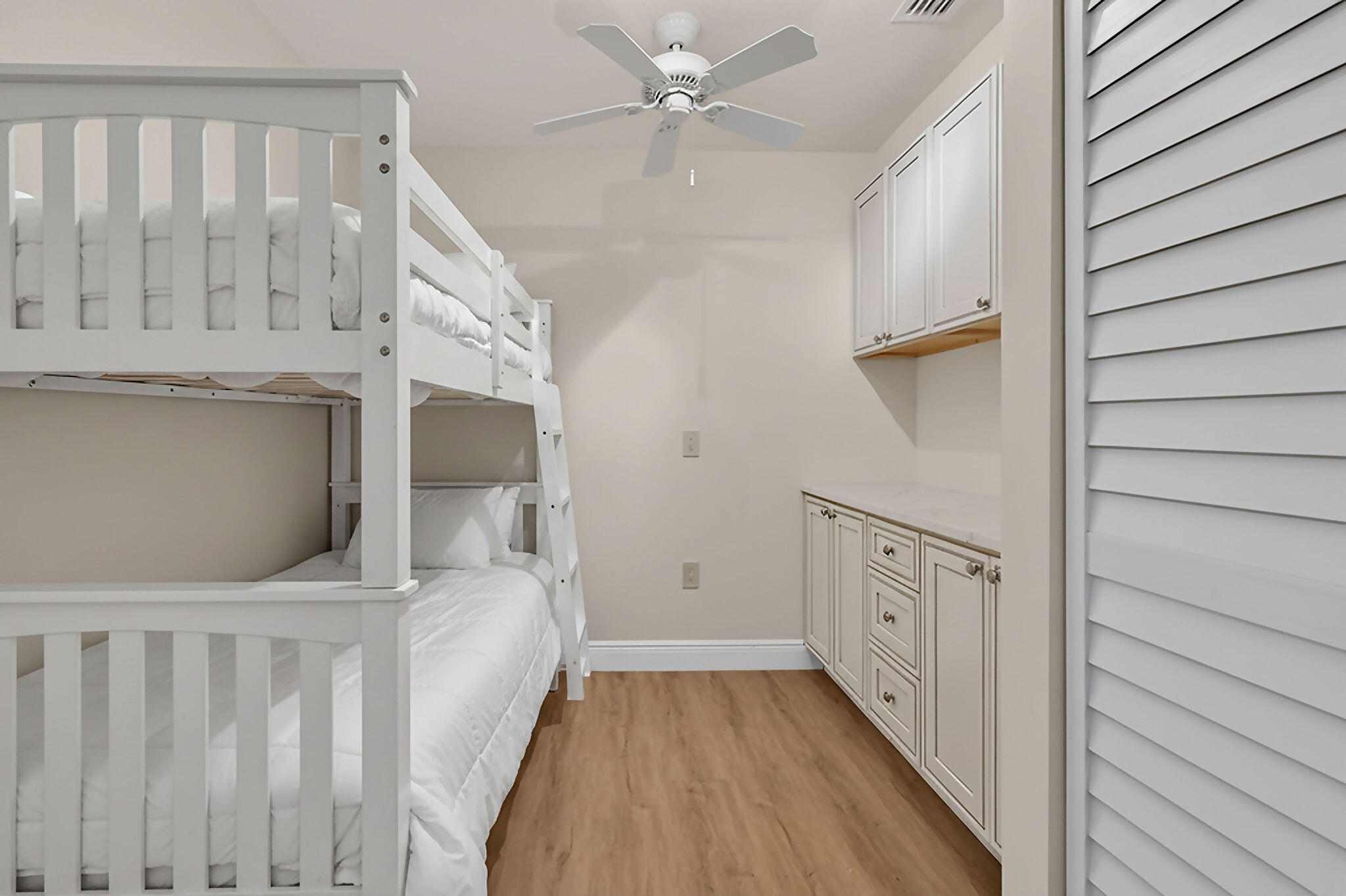 201 Ocean Bluffs Boulevard 5010