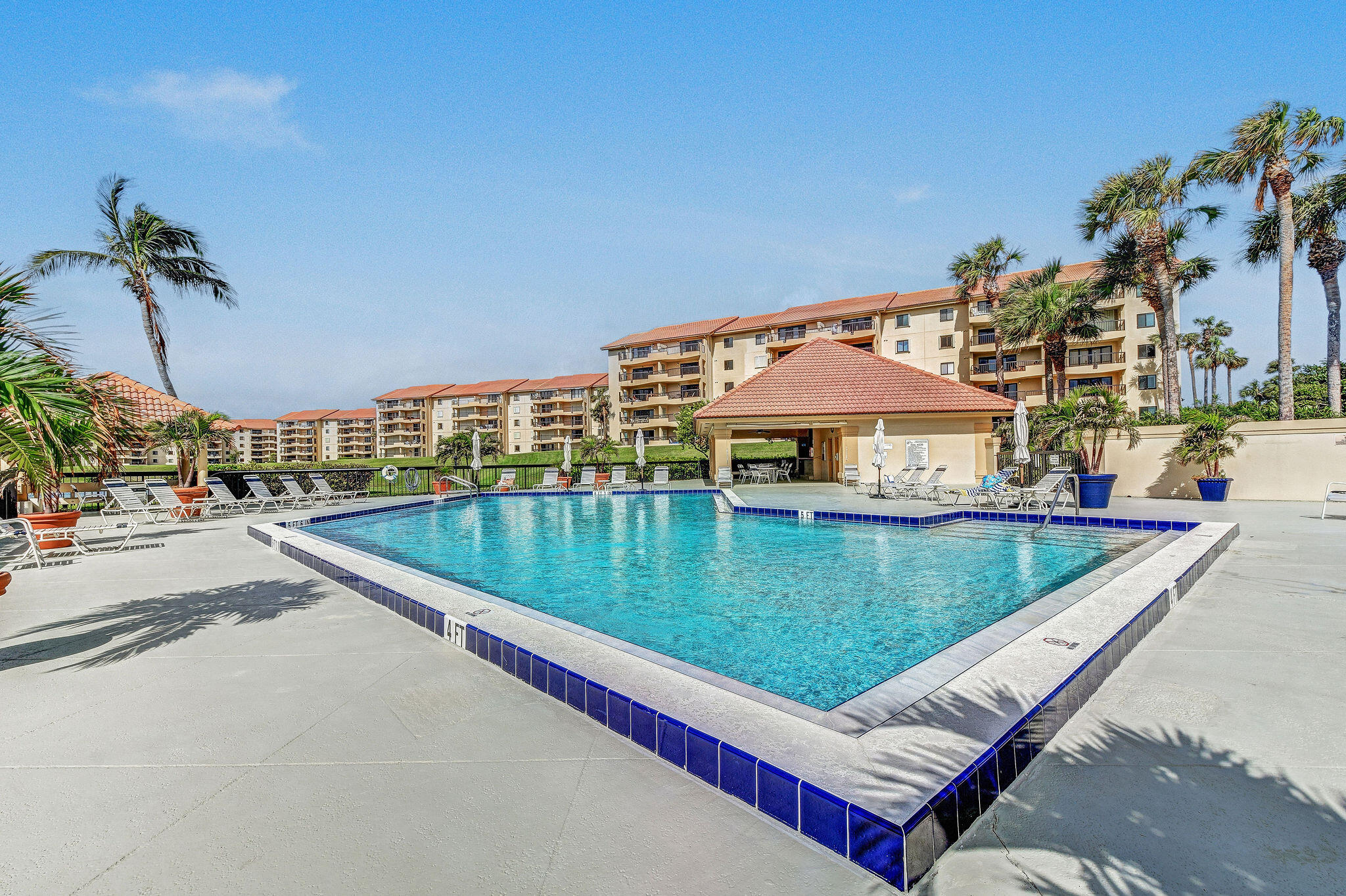 201 Ocean Bluffs Boulevard 5010