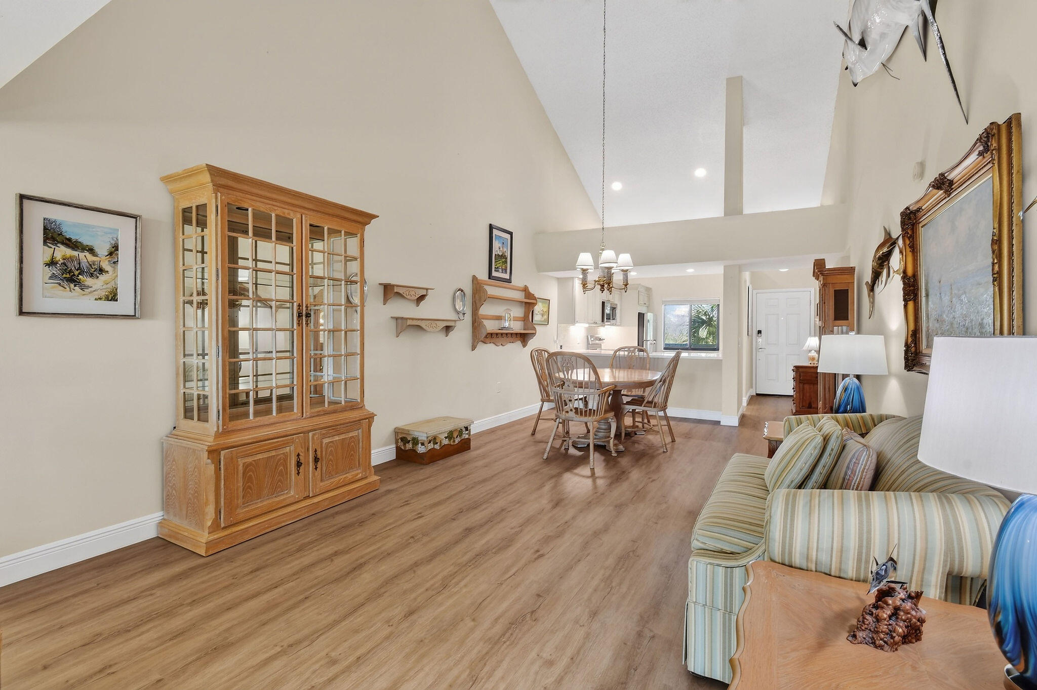 201 Ocean Bluffs Boulevard 5010