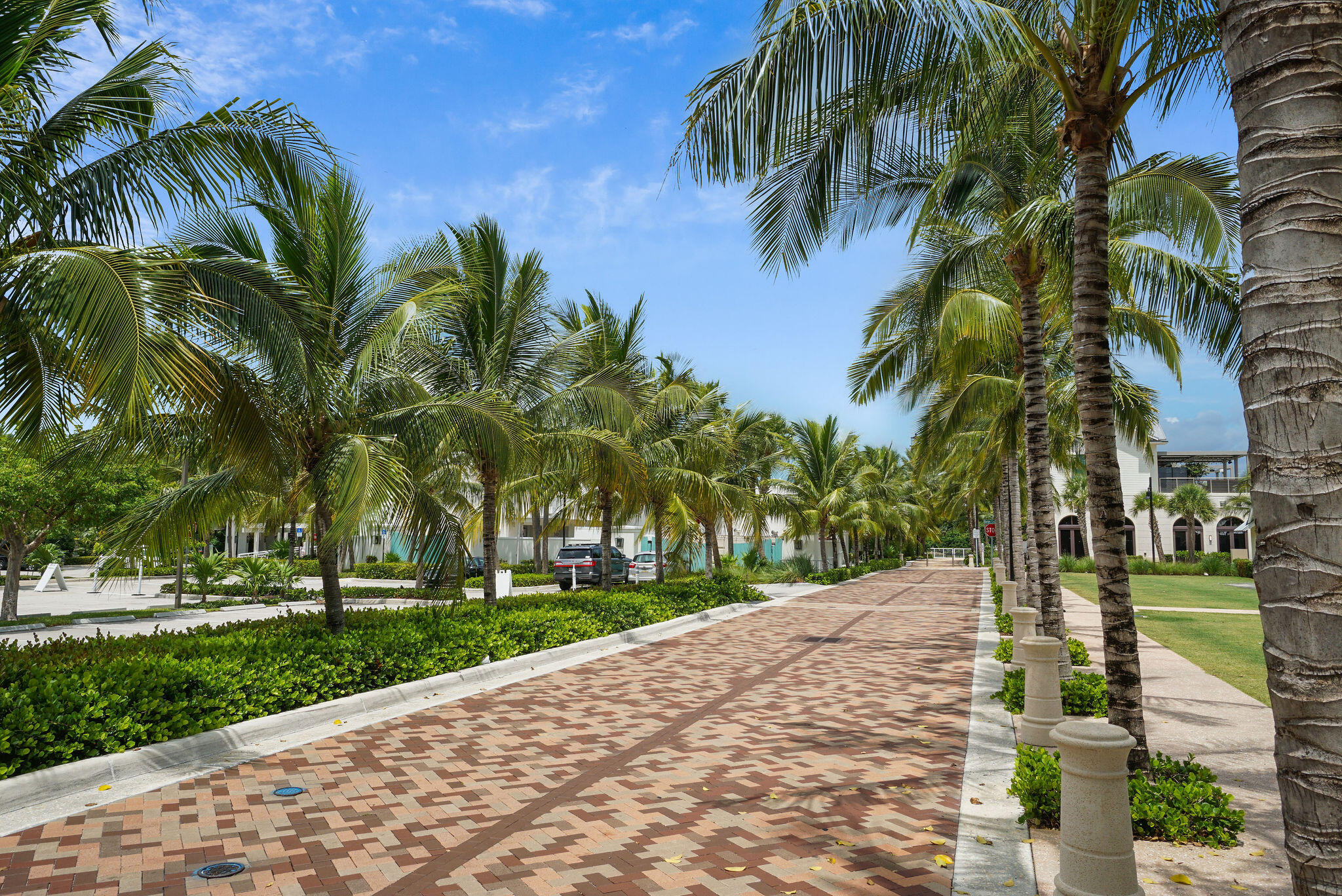 201 Ocean Bluffs Boulevard 5010