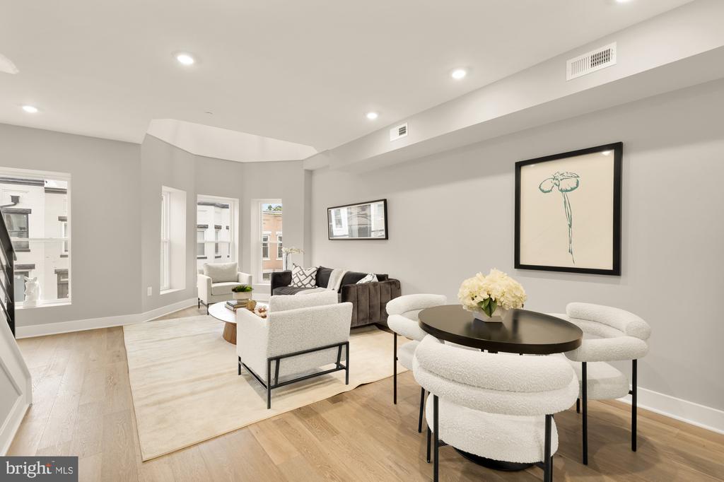 26 TODD PLACE NE 2