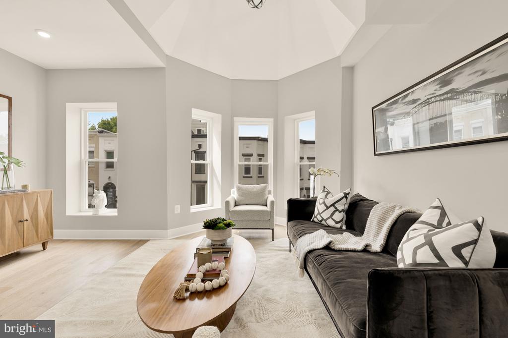 26 TODD PLACE NE 2
