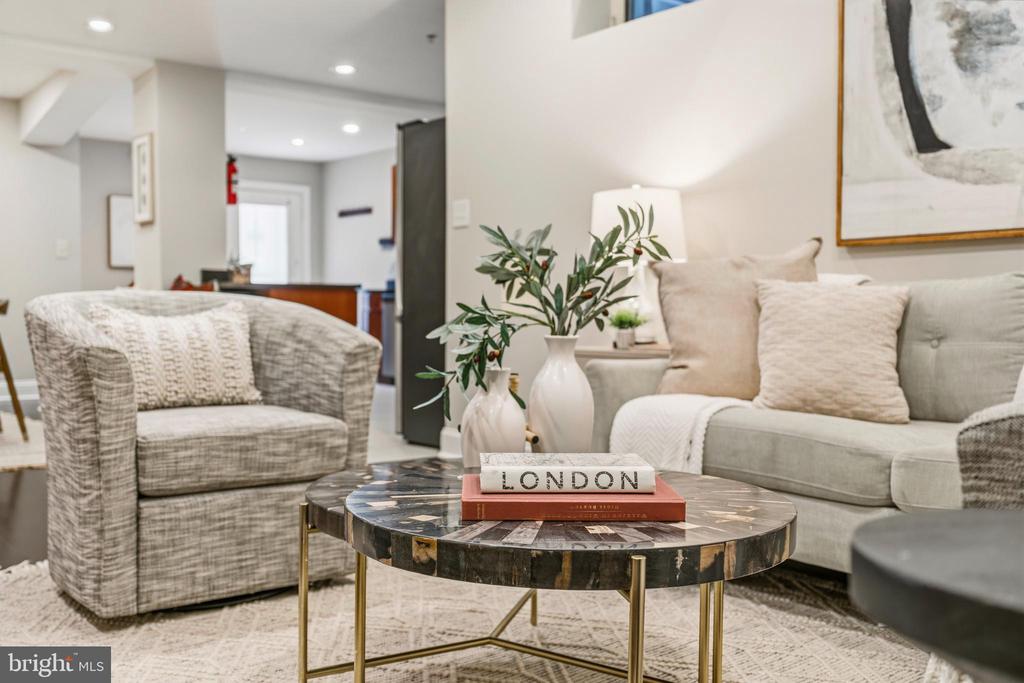 1321 EUCLID STREET NW T1
