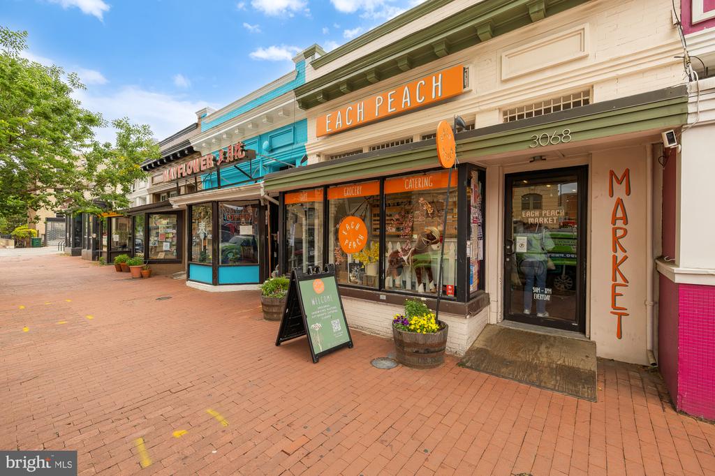 3060 16TH STREET NW Unit: 102