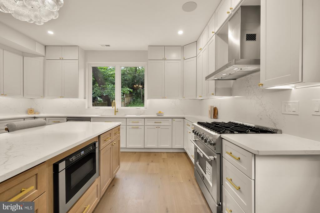 1430 BRENTWOOD ROAD NE