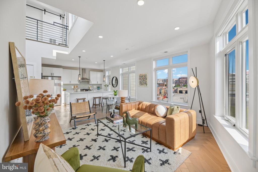 4315 HARRISON STREET NW Unit: 8