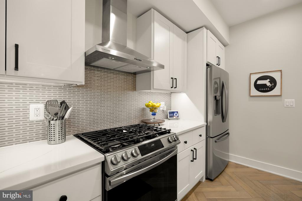 4315 HARRISON STREET NW Unit: 1