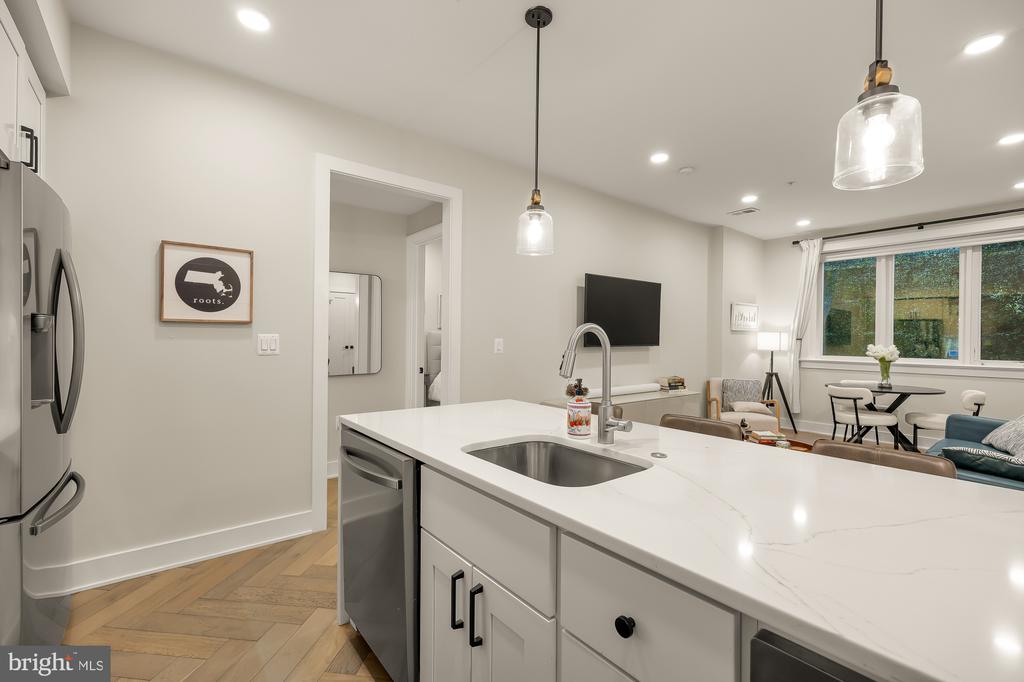 4315 HARRISON STREET NW Unit: 1