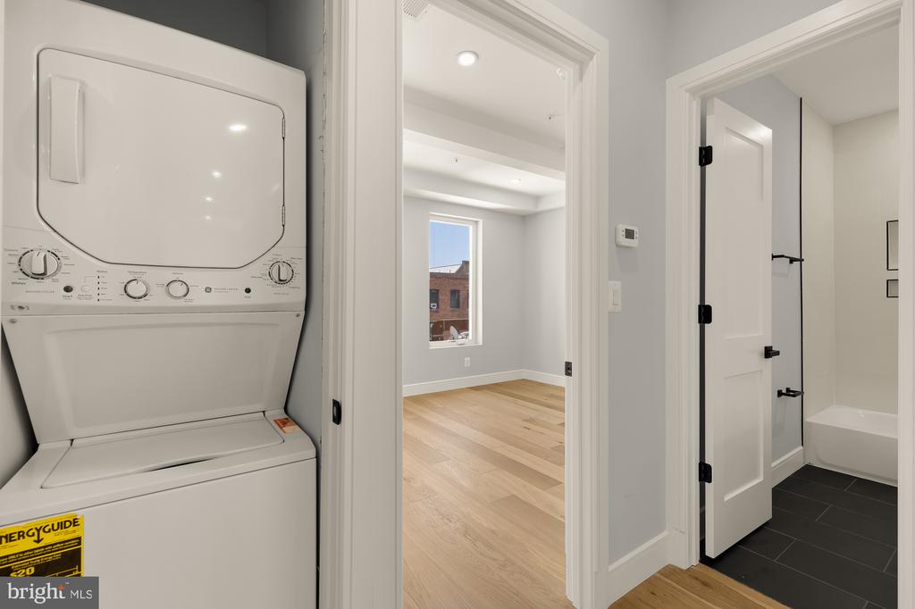 3215 MOUNT PLEASANT STREET NW Unit: 302