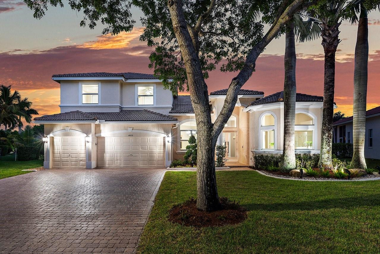 4923 NW 110th Way