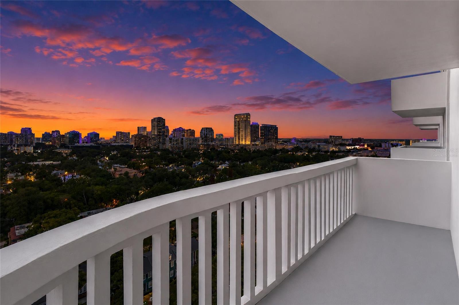 400 E COLONIAL DR #1609