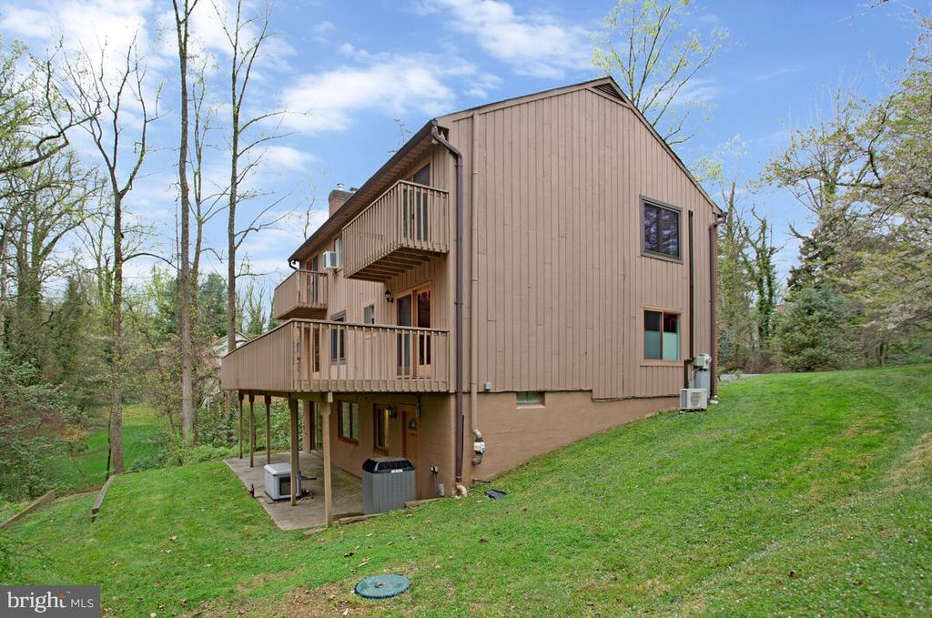 1333 TALL TIMBERS DRIVE