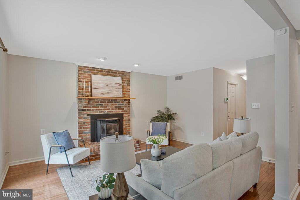 1333 TALL TIMBERS DRIVE