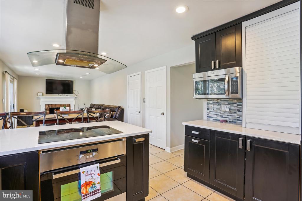 20421 CABANA DRIVE