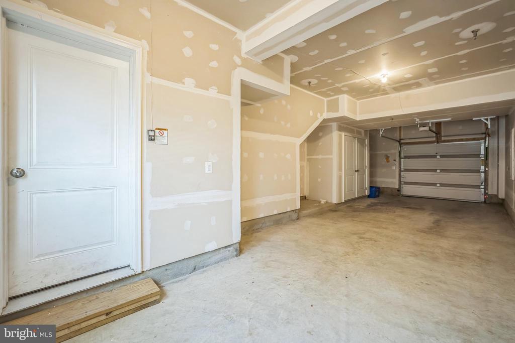 16103 CONNORS WAY