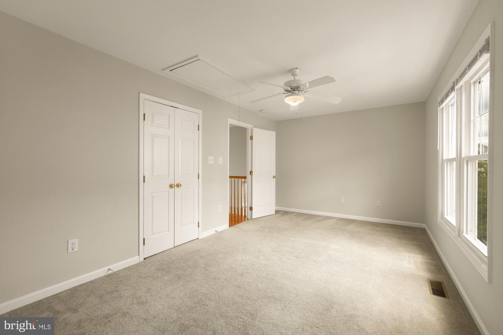 672 HEATHWALK MEWS