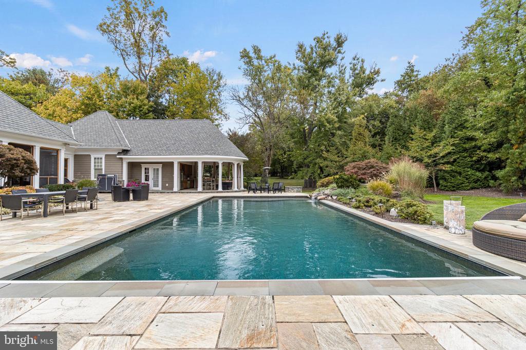 10021 COUNSELMAN ROAD