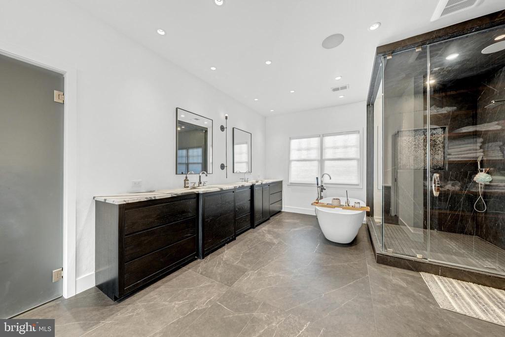10021 COUNSELMAN ROAD
