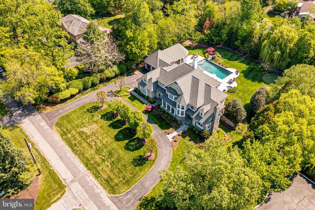 10021 COUNSELMAN ROAD