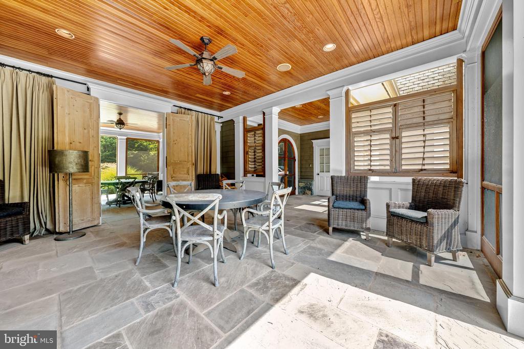 10021 COUNSELMAN ROAD