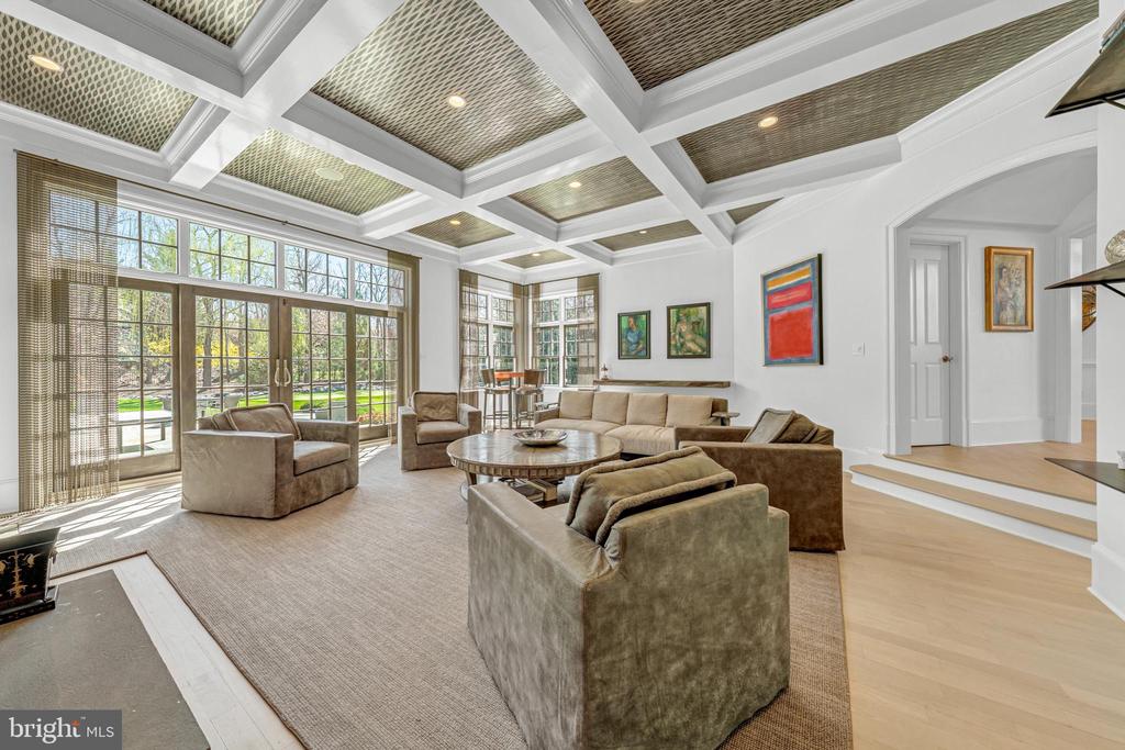 10021 COUNSELMAN ROAD