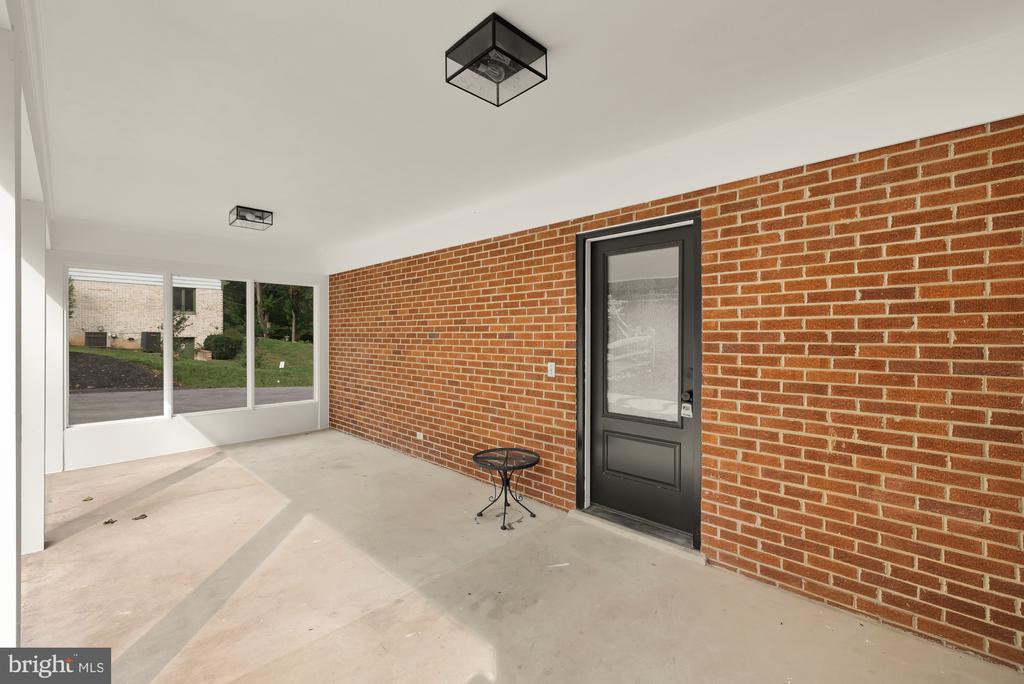1325 PATUXENT DRIVE