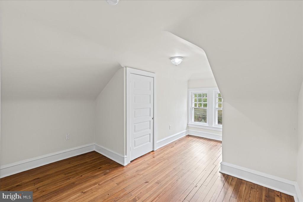 215 BROWNING ROAD