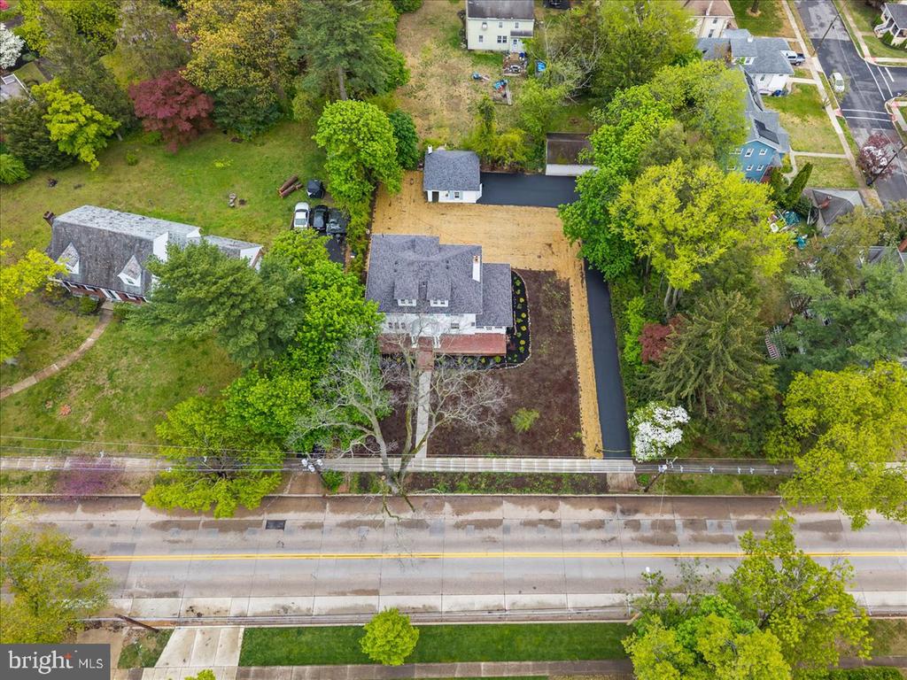 215 BROWNING ROAD