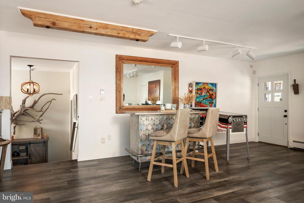 5000 W BAY TERRACE