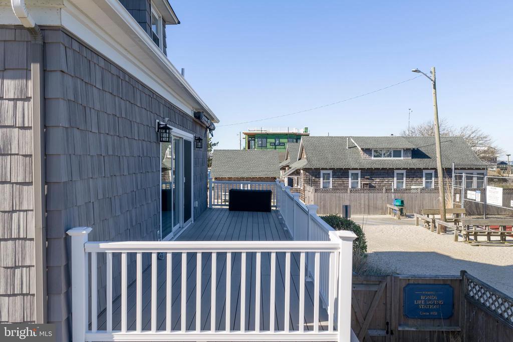 5000 W BAY TERRACE