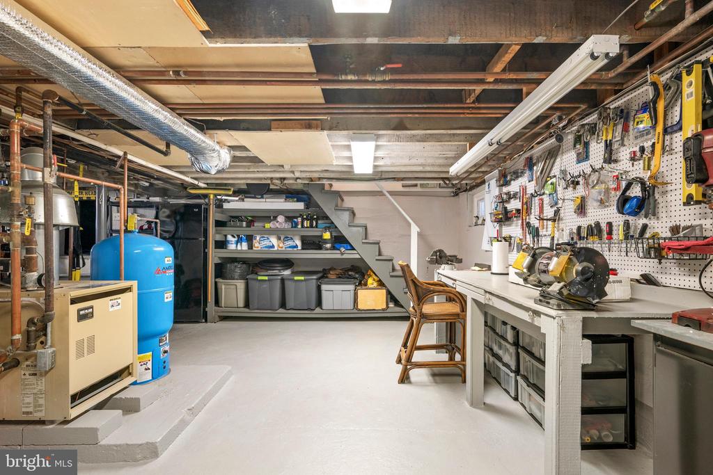 5000 W BAY TERRACE