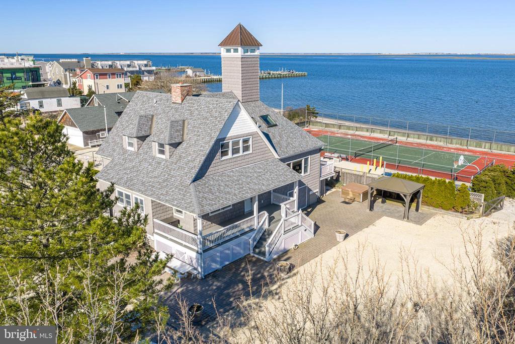 5000 W BAY TERRACE
