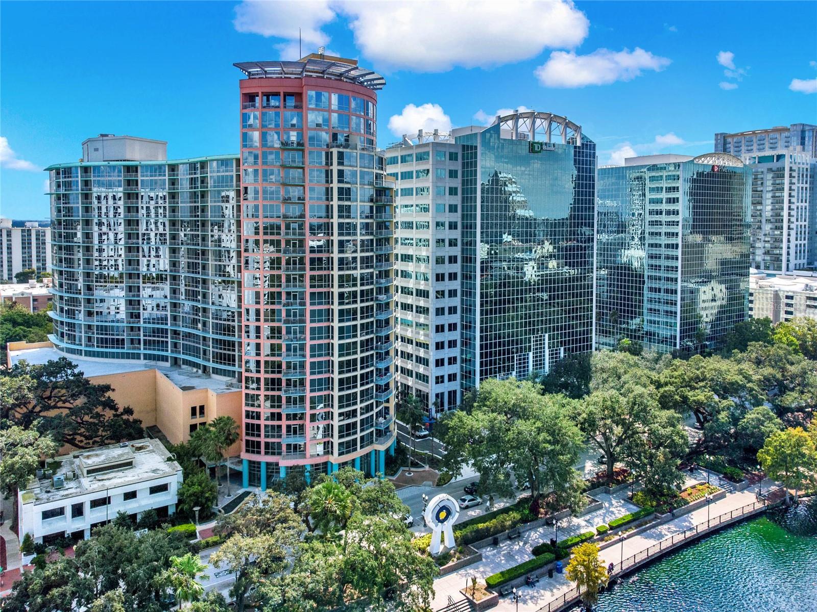322 E CENTRAL BLVD #1005