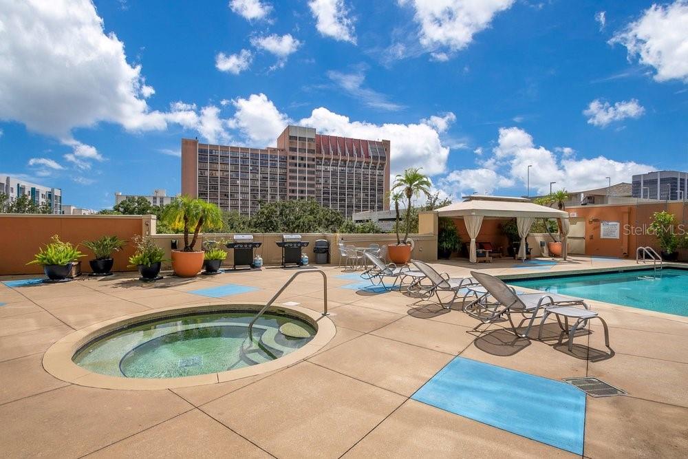 322 E CENTRAL BLVD #1005
