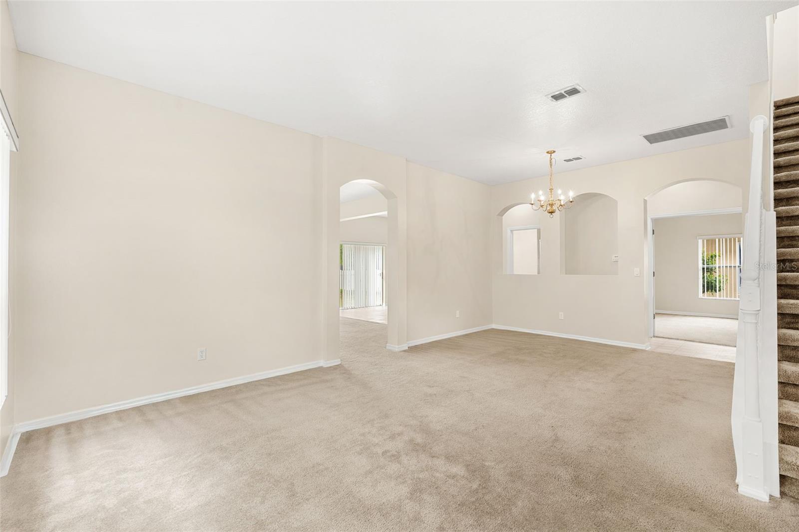 13616 HIDDEN FOREST CIR