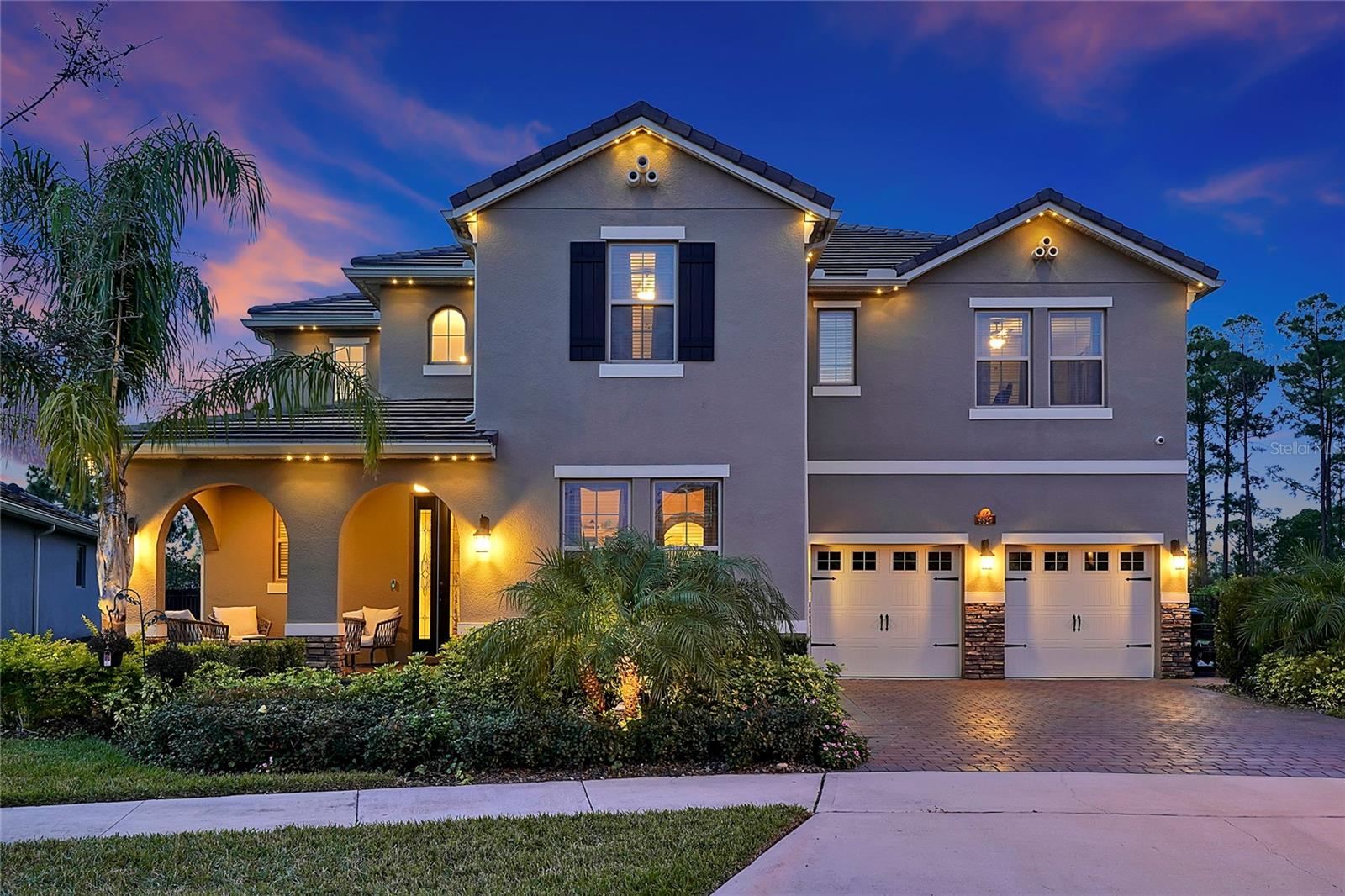 9827 BEACH PORT DR