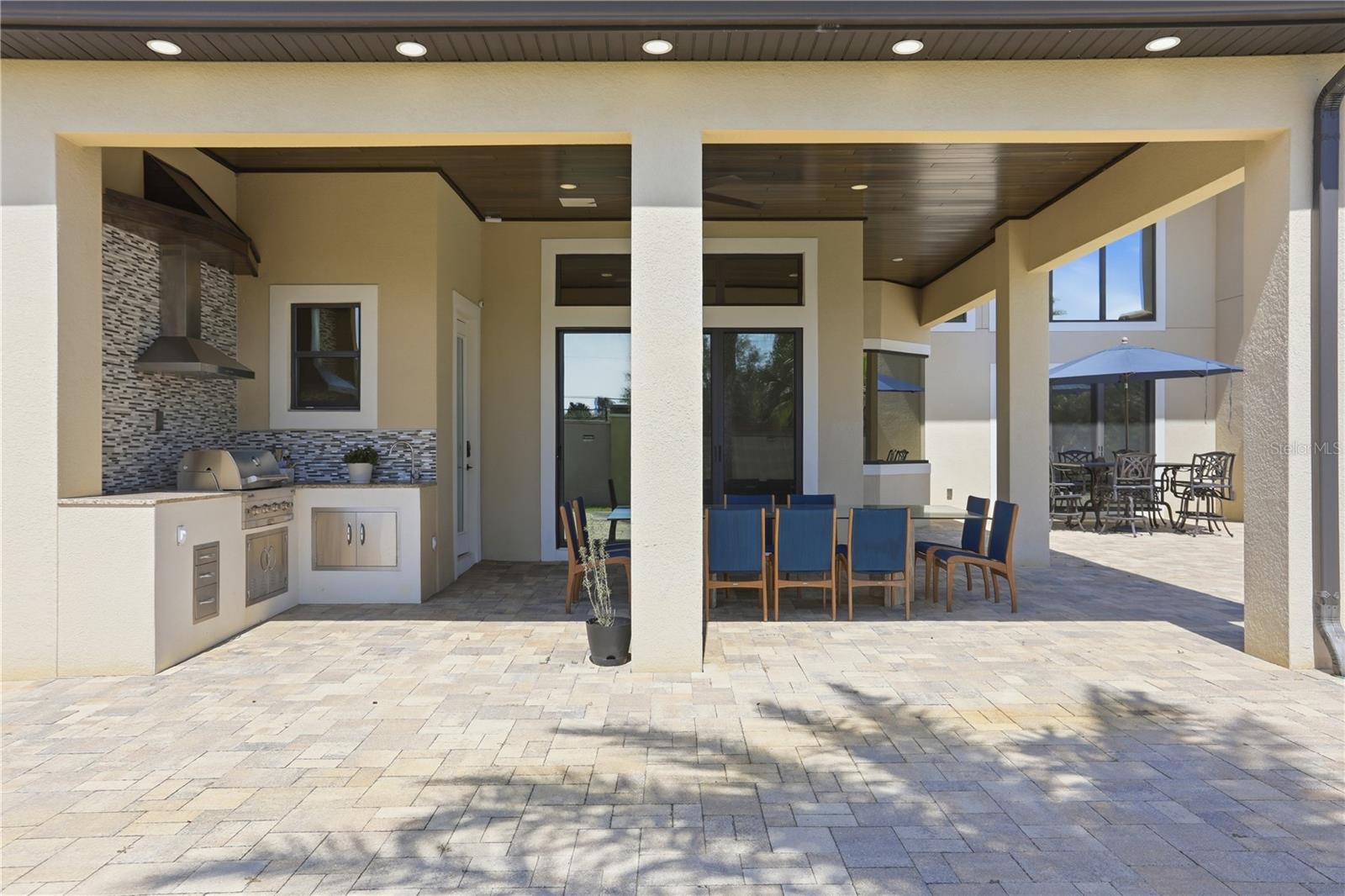 4303 ISABELLA CIR