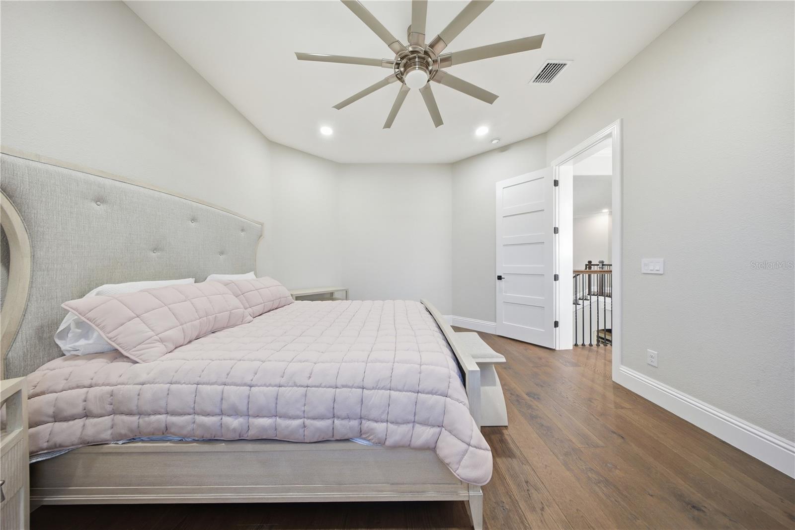 4303 ISABELLA CIR